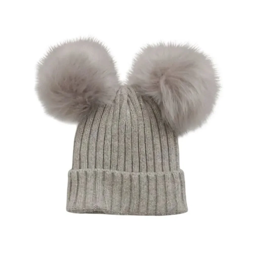 Gap kids gray pom pom beanie